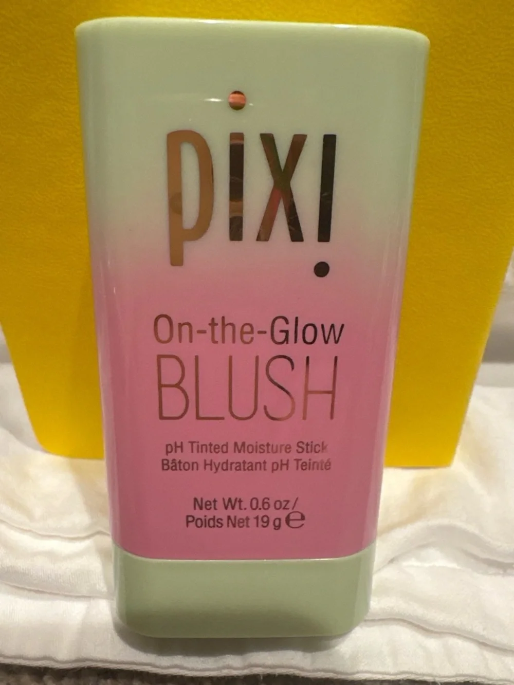 Pixi Pink Gradient On-the-Glow Blush Moisture Stick